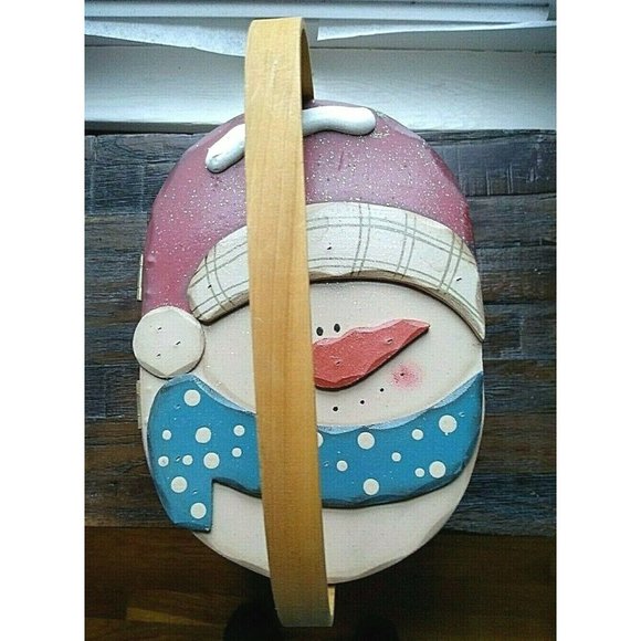 Wicker Basket Handled Snowman Hinged Lid Winter Christmas Storage Display - Picture 2 of 4